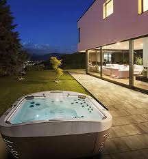 Jacuzzi Spa 2