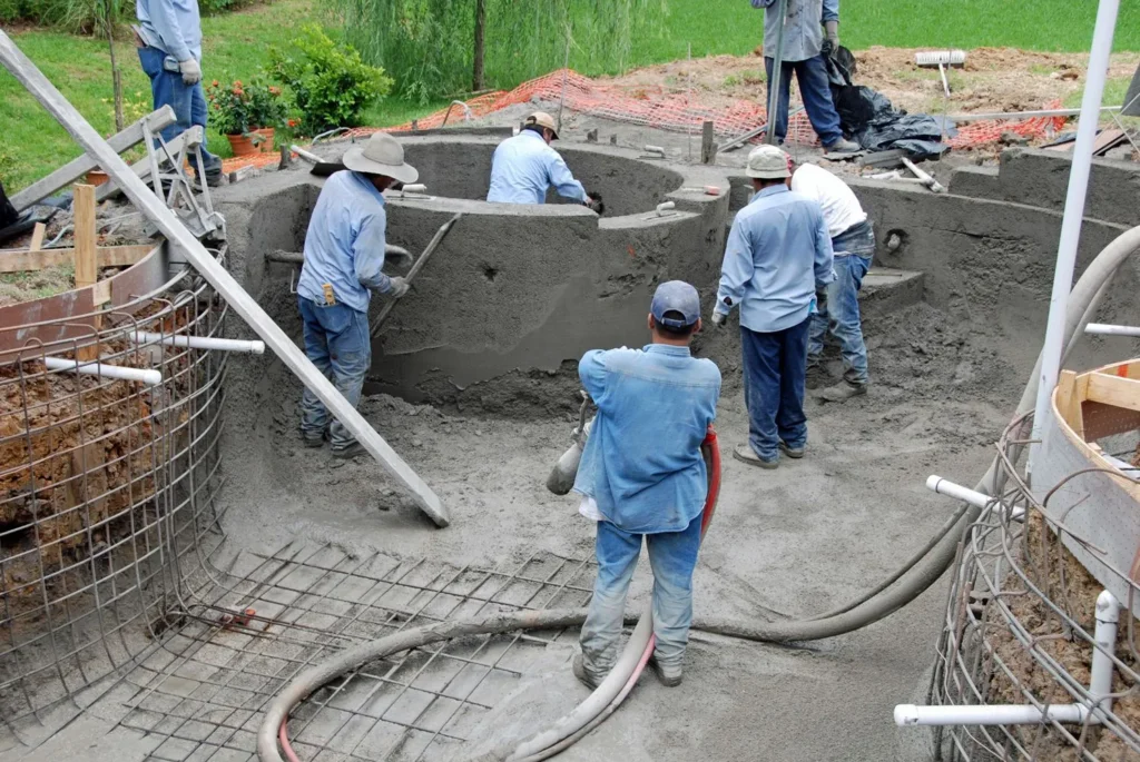 Pool-Construction